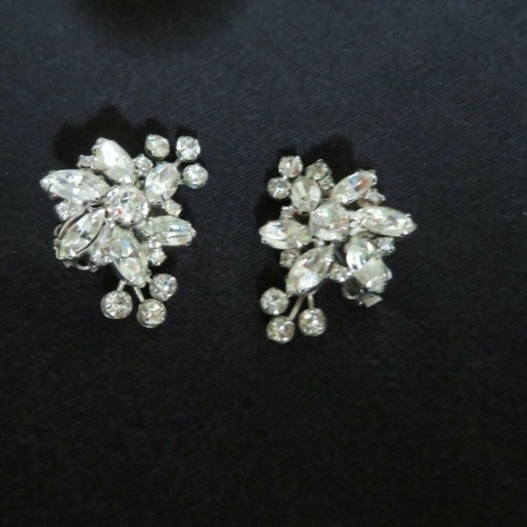 Vintage Rhinestone  Pair of Earrings -SIGNED WEISS - Picture 1 of 3